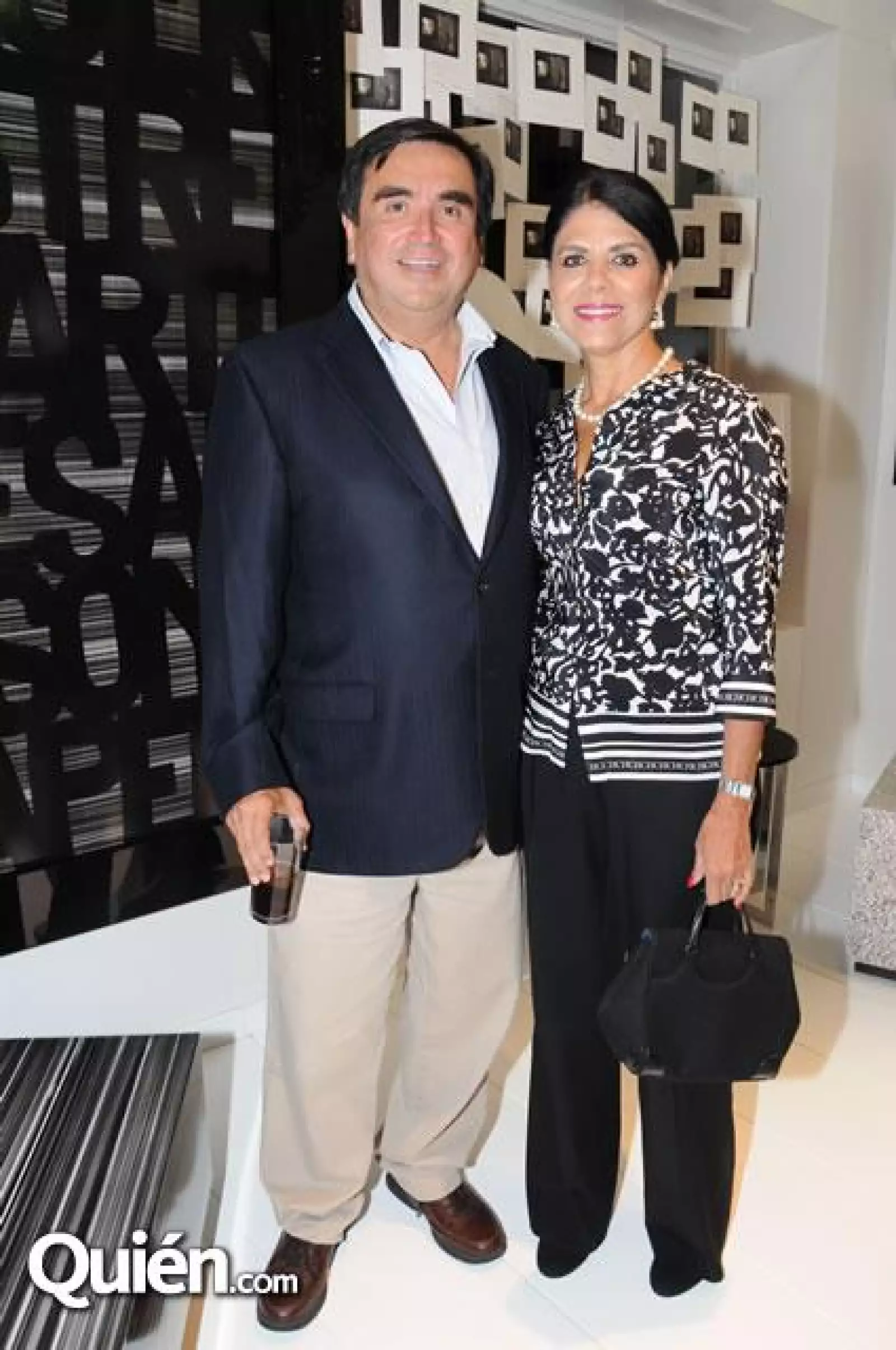 Inauguraci?aleria Atmos