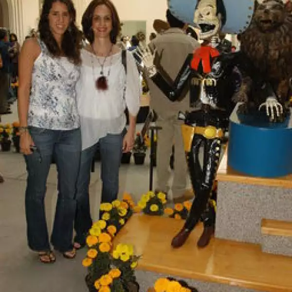 Ana Padilla, Gabriela Velazquez