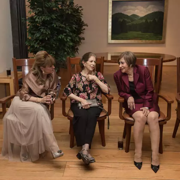 Ester García Lozano,Gloria Franco,Maria Luisa Valdéz