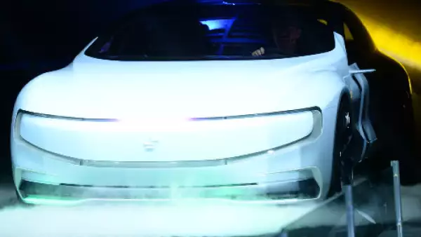 auto Tesla