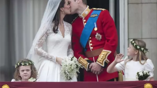 De la inolvidable boda de Lady Diana y Carlos de Gales hasta el extravagante enlace del príncipe de Brunei, te presentamos las espectaculares bodas de la realeza.