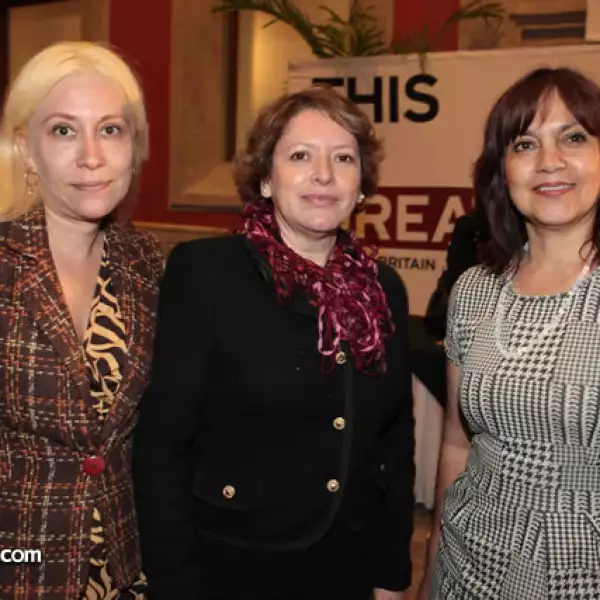 Gabriela Duvignau, Dina Herrera y Zinia Rodríguez