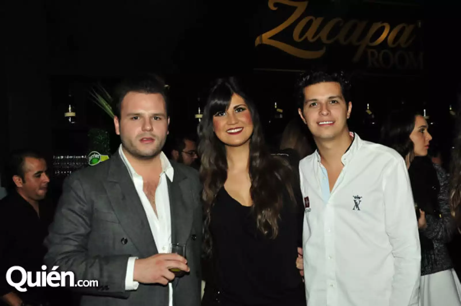 Ramiro Vértiz, Nicole Ruiz y David R. Carballido