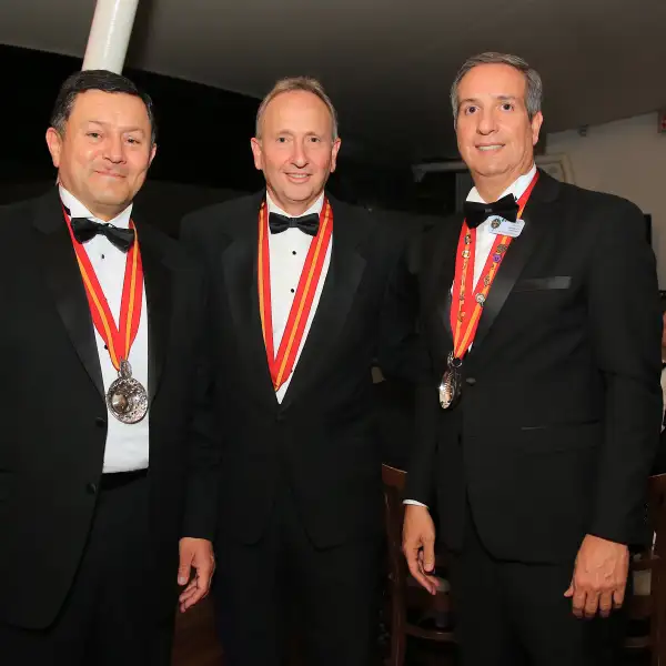 Enrique Portillo , Gerardo Sanfeliz y  Vicente Gómez