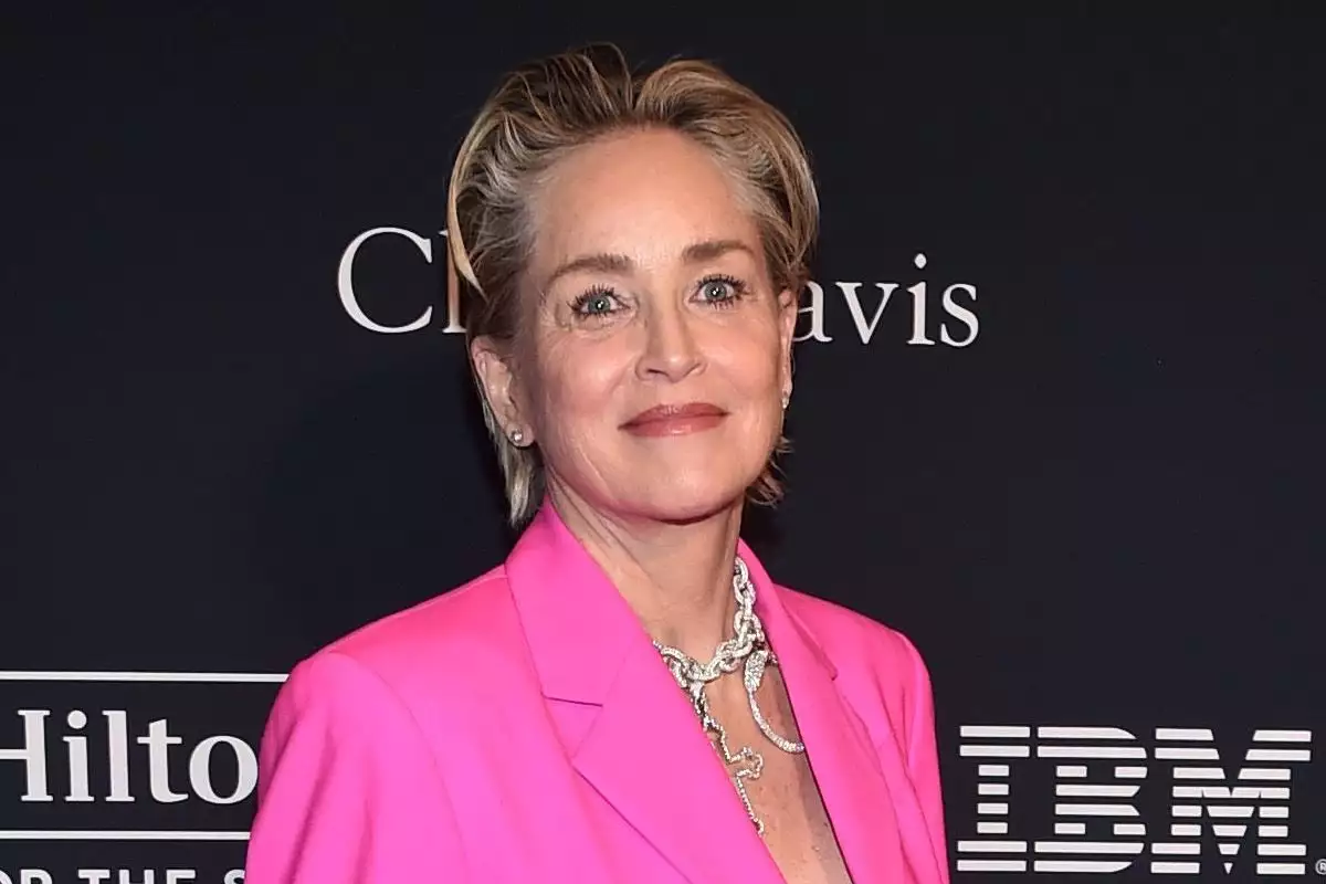 Pre-GRAMMY Gala & GRAMMY Salute to Industry Icons Honoring Julie Greenwald And Craig Kallman - Arrivals