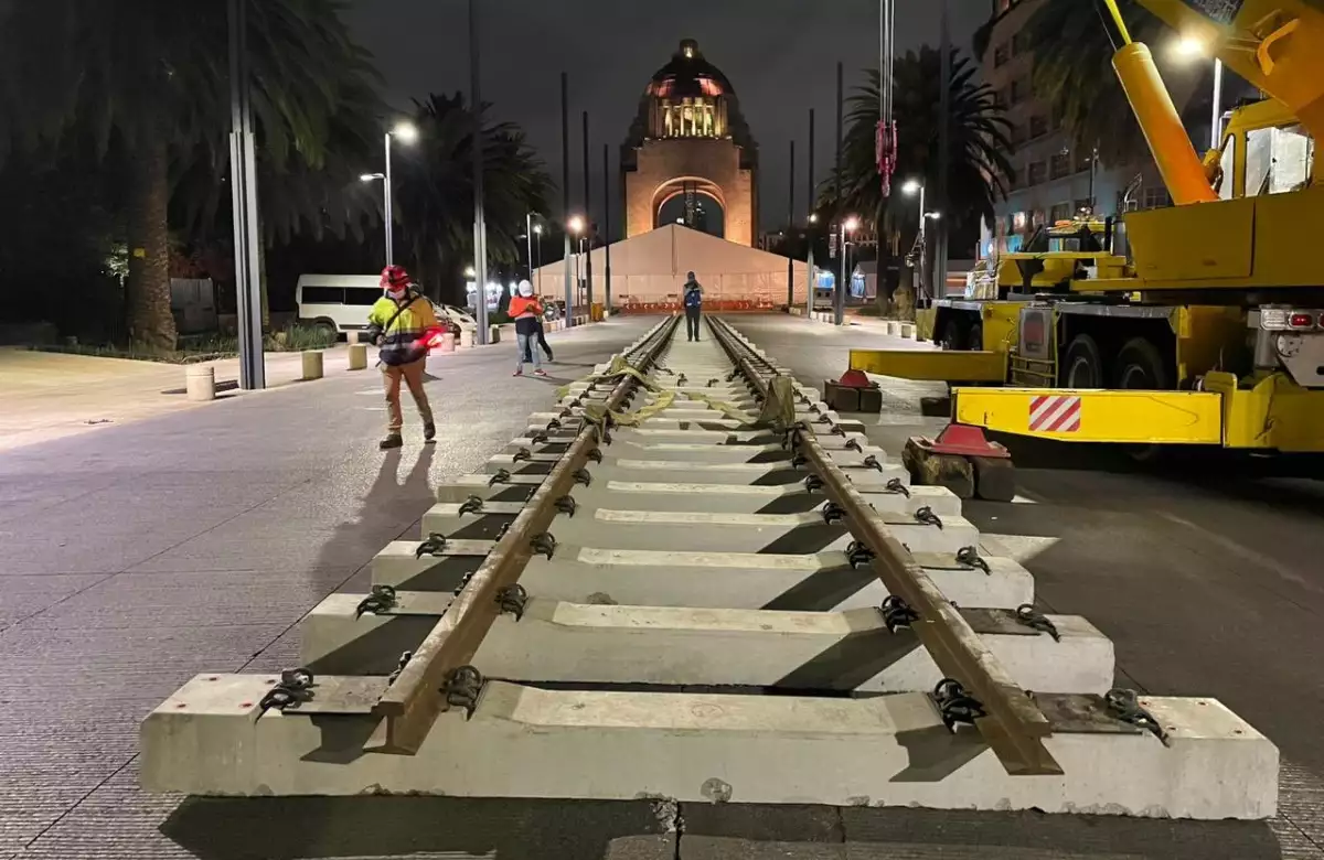 Los trenes comenzaron a ser montados desde esta semana.