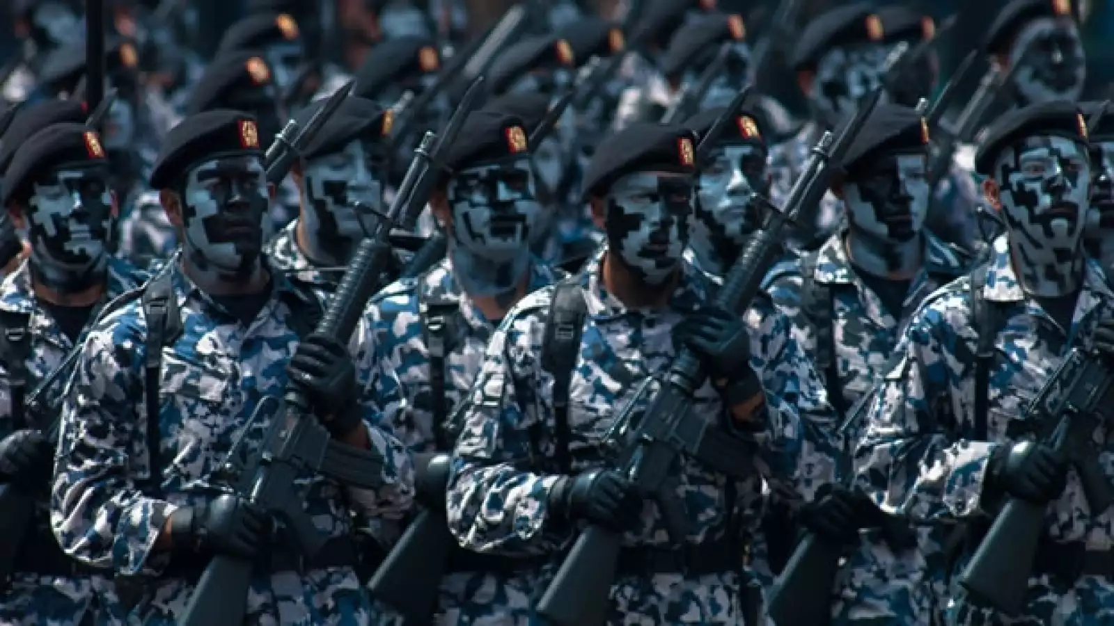 desfile_militar_nueve