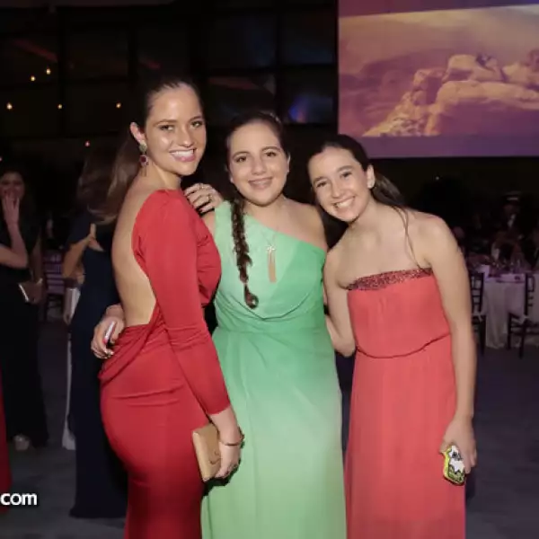 Michelle Casanova,Natalie Azar,Daniela de la Sierra