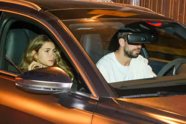 Gerard Piqué y Clara Chía