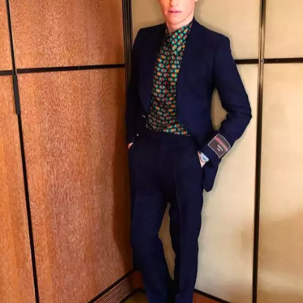eddie-redmayne-gucci.jpg