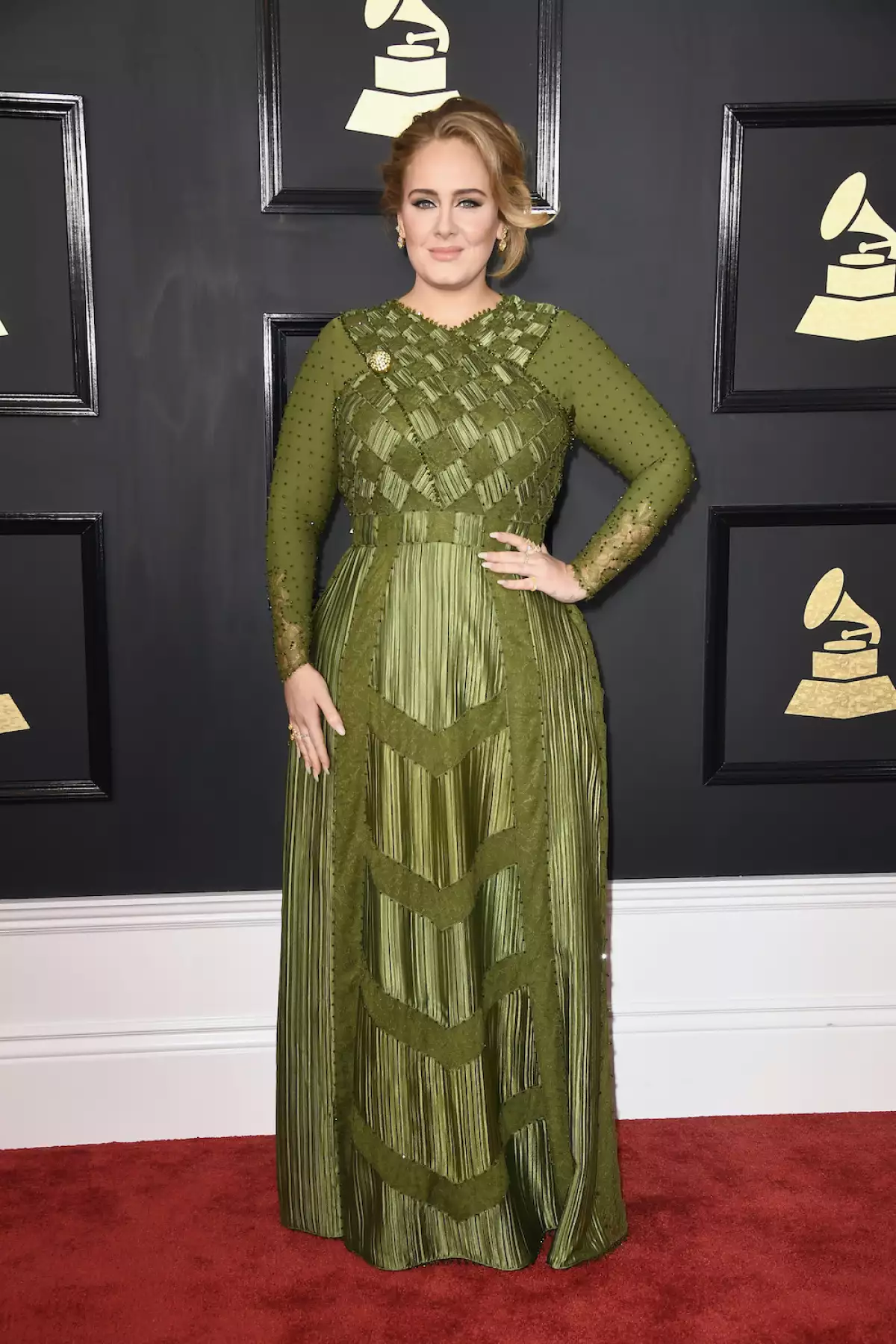 Adele Grammys look