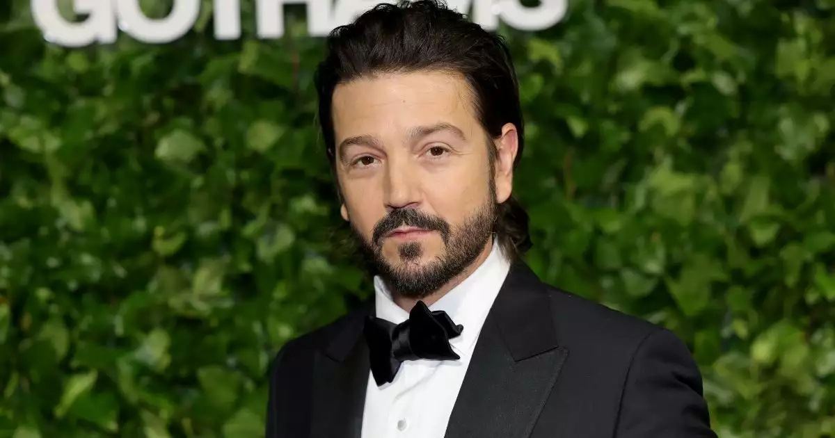 diego-luna-reacciona-ausencia-nominados-emmy.jpg
