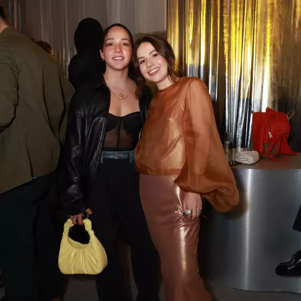 Ximena Morales y Scarlet Gómez 