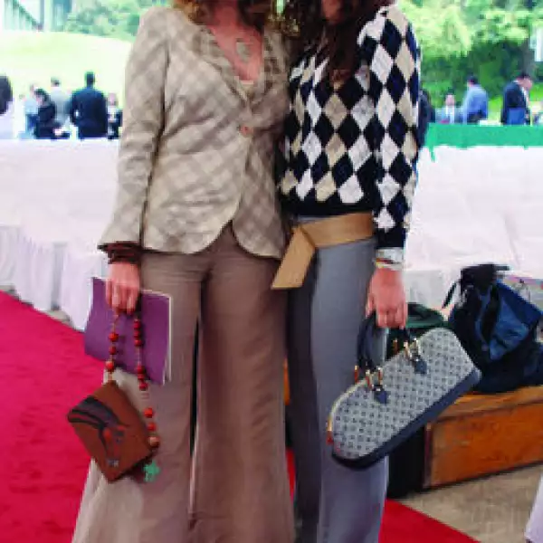 Tony Camil, Alexia Camil