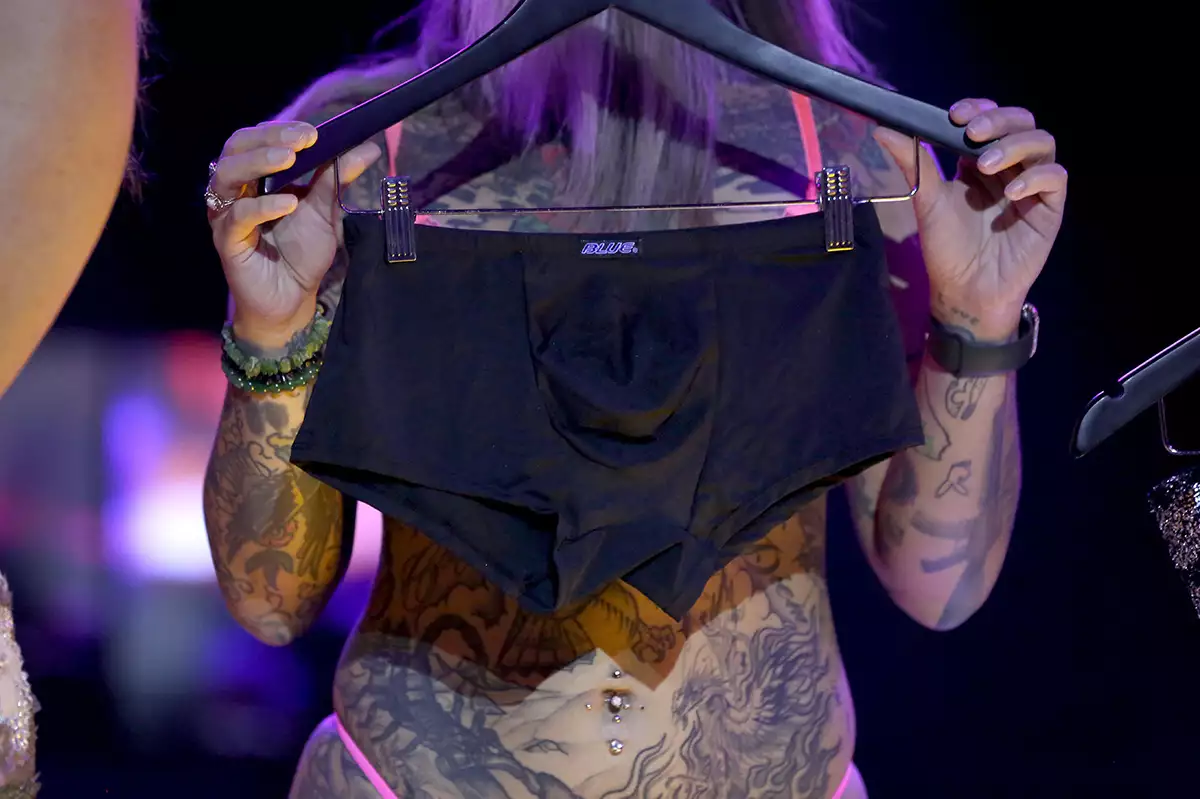 Carrie Royale Auctions Off Prince Harry's Underwear, Larry Flynt's Hustler Club, Las Vegas, Nevada, USA - 11 Aug 2022