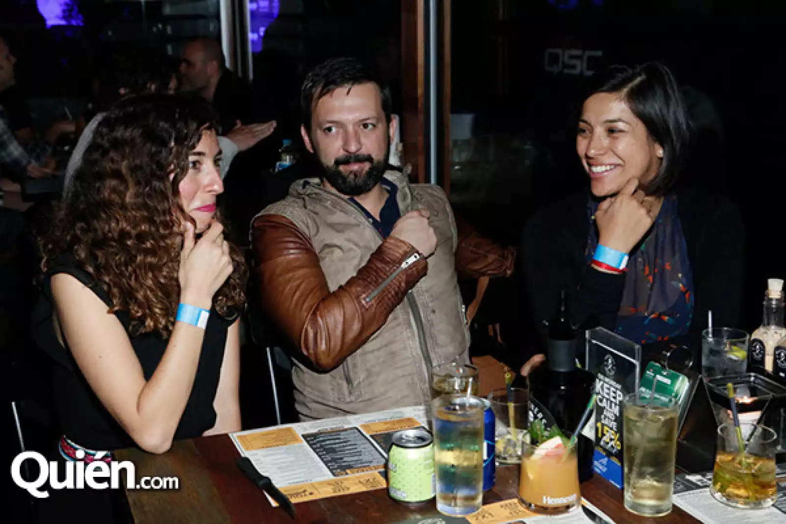 Maria Grinda, Andres Vela y Paola Cervantes.