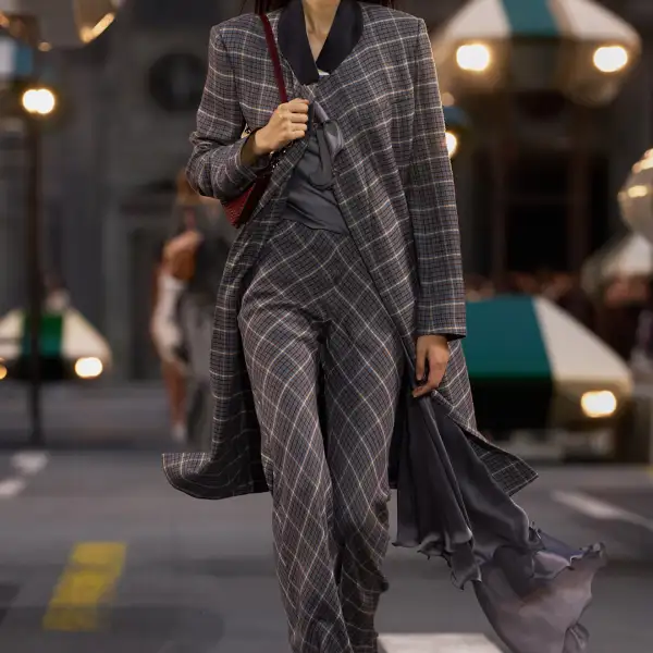 Vuitton S27 031.jpg