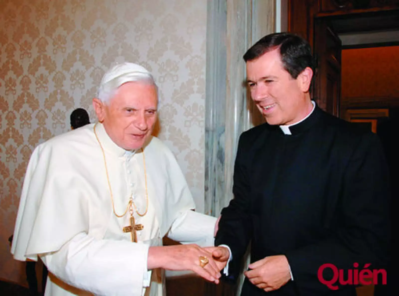 Benedicto XVI, Padre Álvaro Corcuera