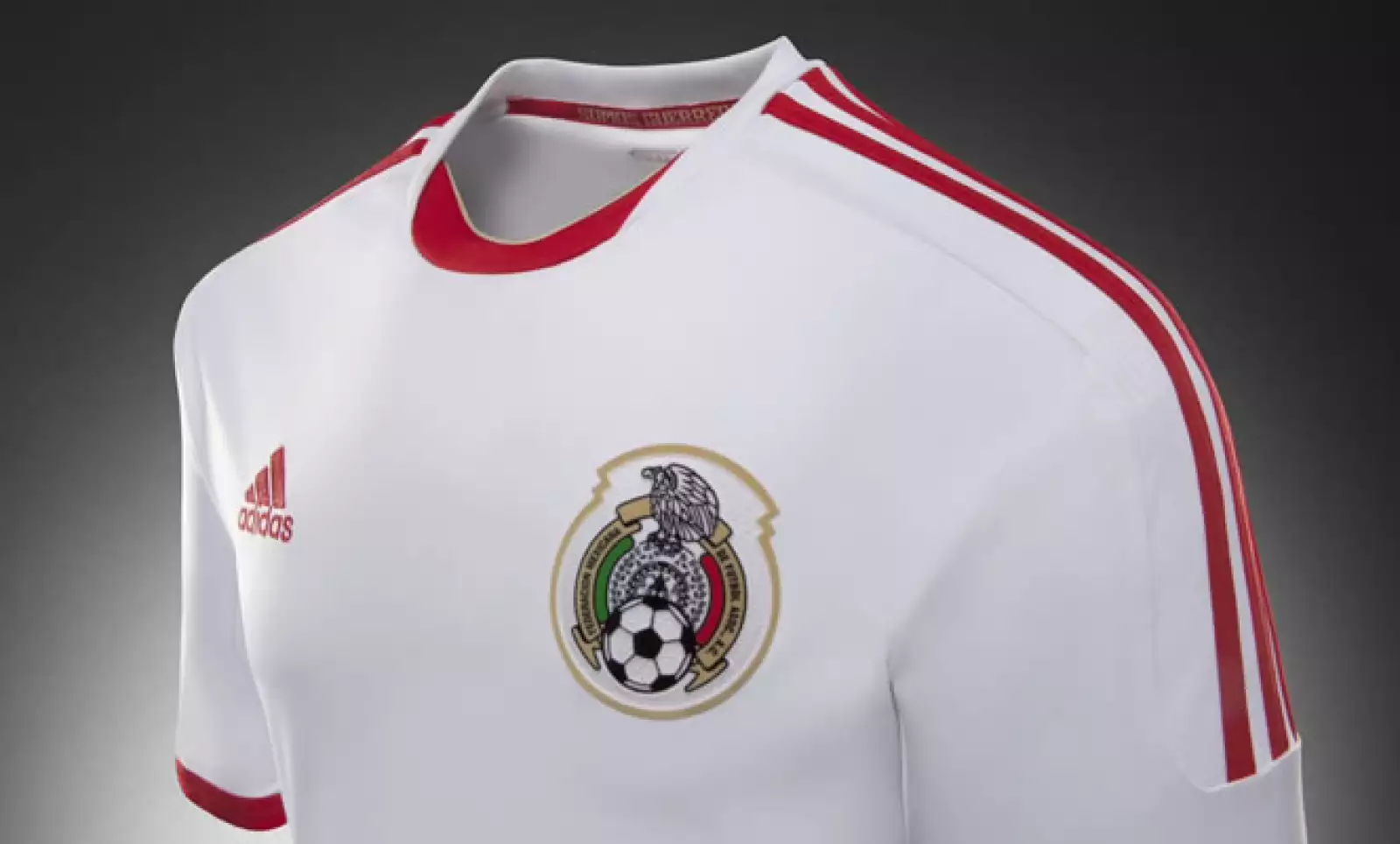 Todas las camisetas cuentan con la ingeniería adiZERO, la cual hace que los actuales sean los uniformes más ligeros en la historia de la Selección Nacional, ofreciendo una ventaja competitiva sobre el terreno de juego.