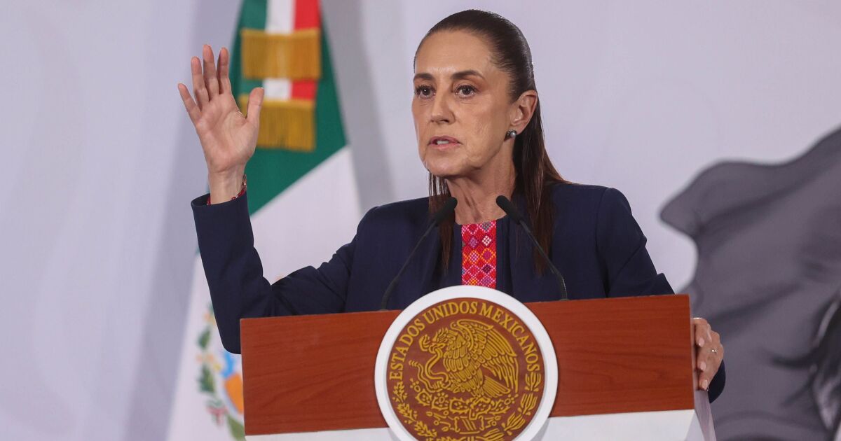 Trataremos de resolver los problemas factibles, afirma Sheinbaum ante protestas de la CNTE

La presidenta Claudia Sheinbaum dijo que algunas de las peticiones de los docentes no pueden concretarse por las limitaciones presupuestales del gobierno.