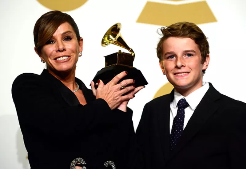 La fallecida conductora de Fasion Police recibió premio en la categoría Mejor Álbum Narrado.