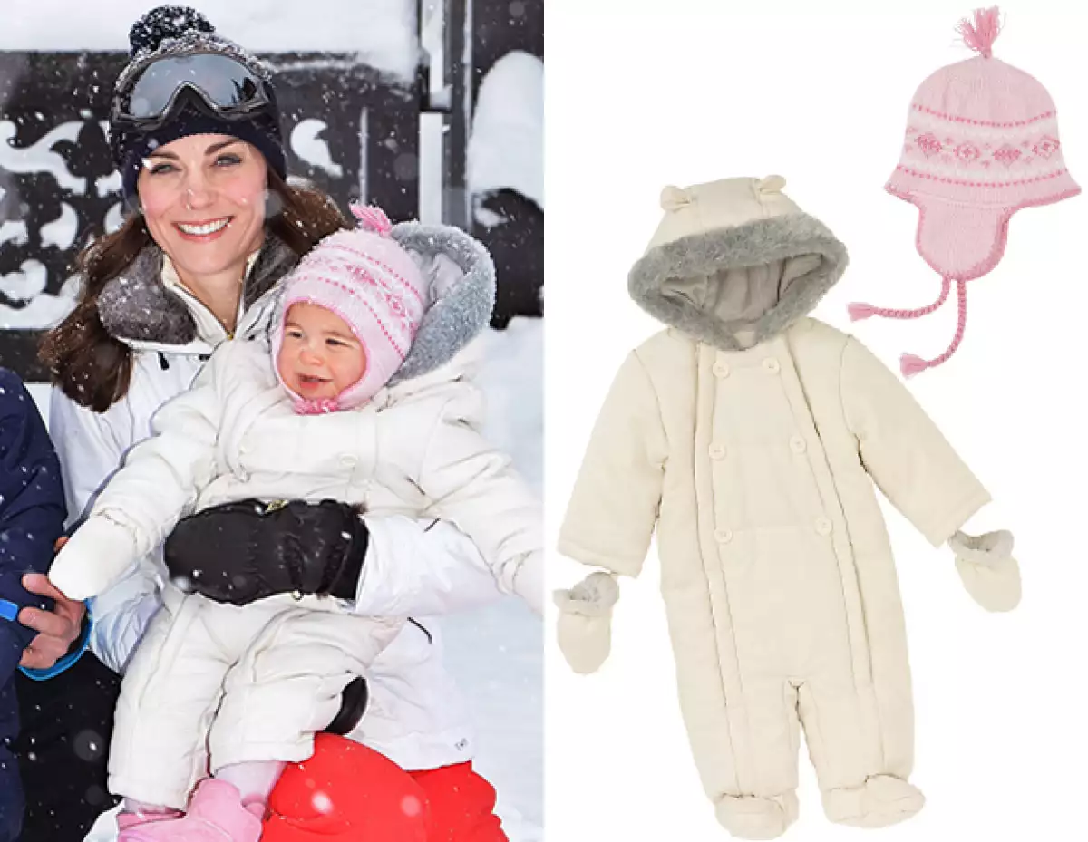 El snowsuit de la princesa Charlotte es de John Lewis.