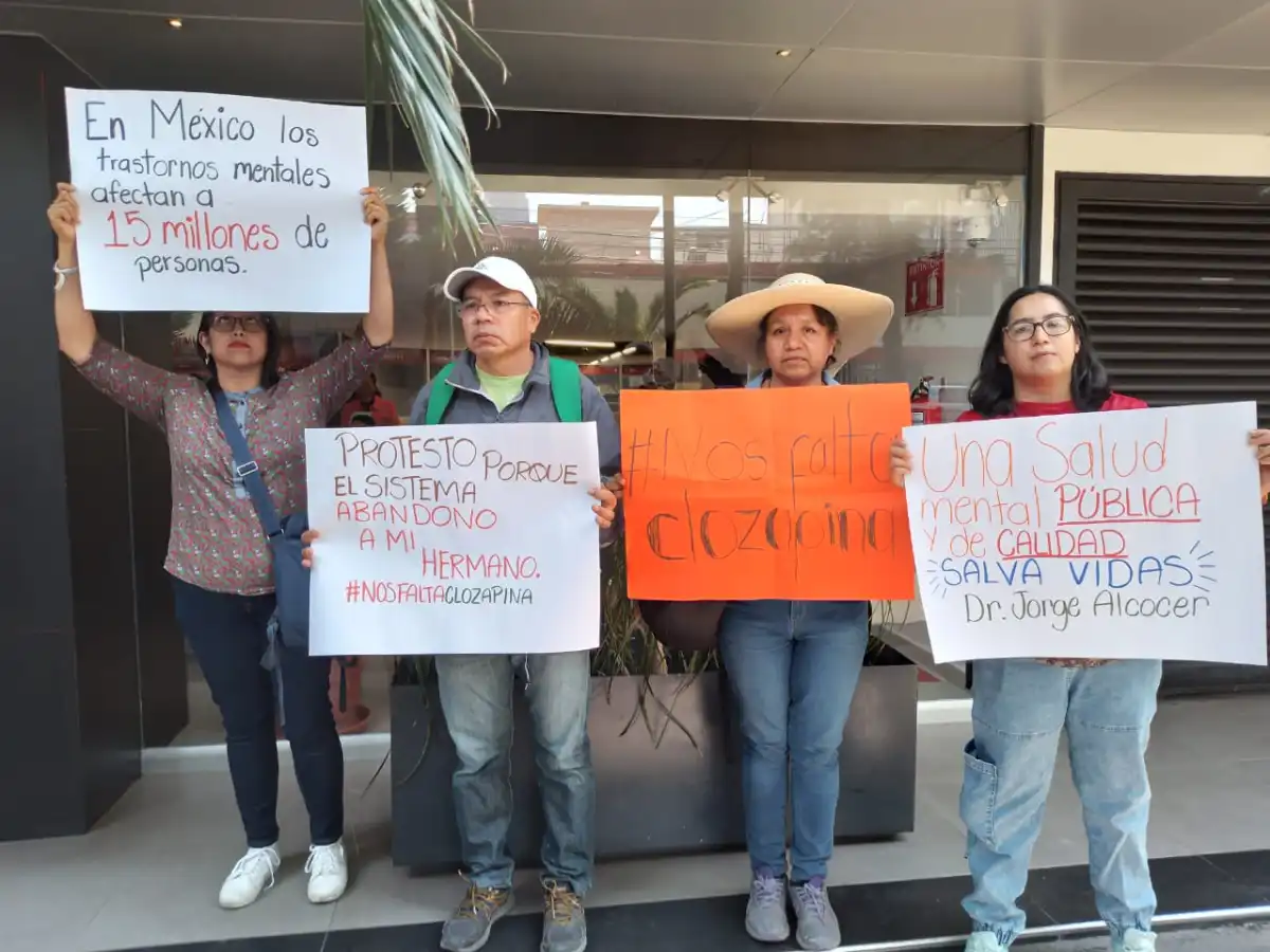 protesta-desabasto-salud
