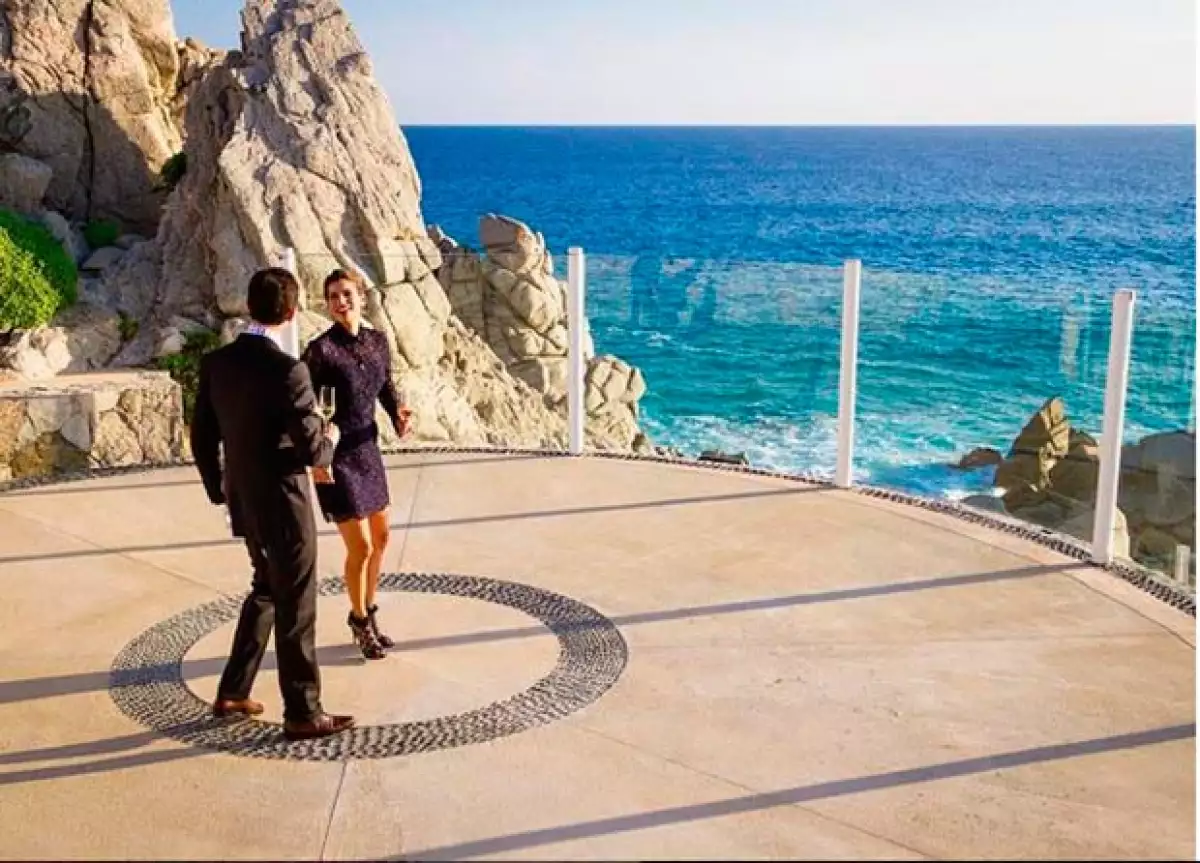 Los futuros esposos pasaron un fin de semana lleno de romanticismo y diversión. Checa sus fotos y videos, ¡más enamorados no pueden estar!