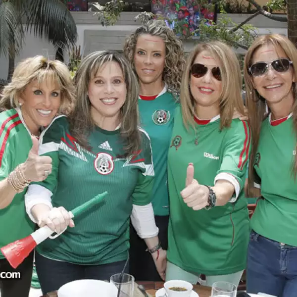 Raquel Sacal,Teresa Zetune,Mily Saad,Tony Casab,Jemmy Elo