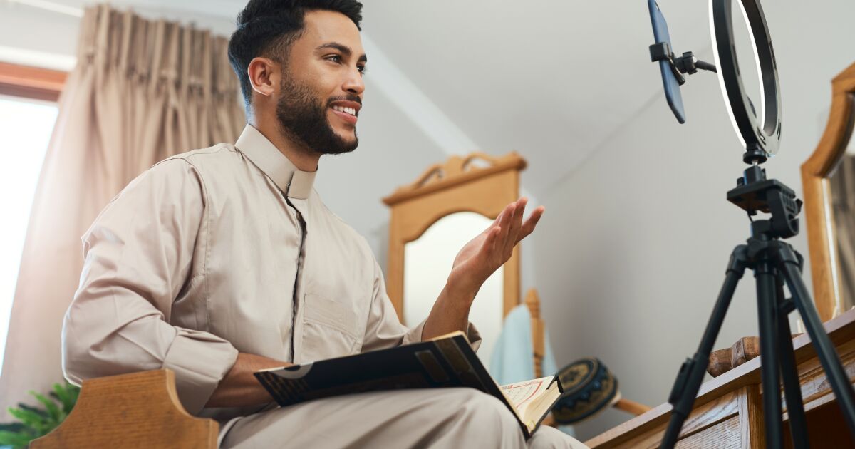 İnanç algoritmaya giriyor ve dua uygulamaları ve etkileyici misyonerlerle genişliyor