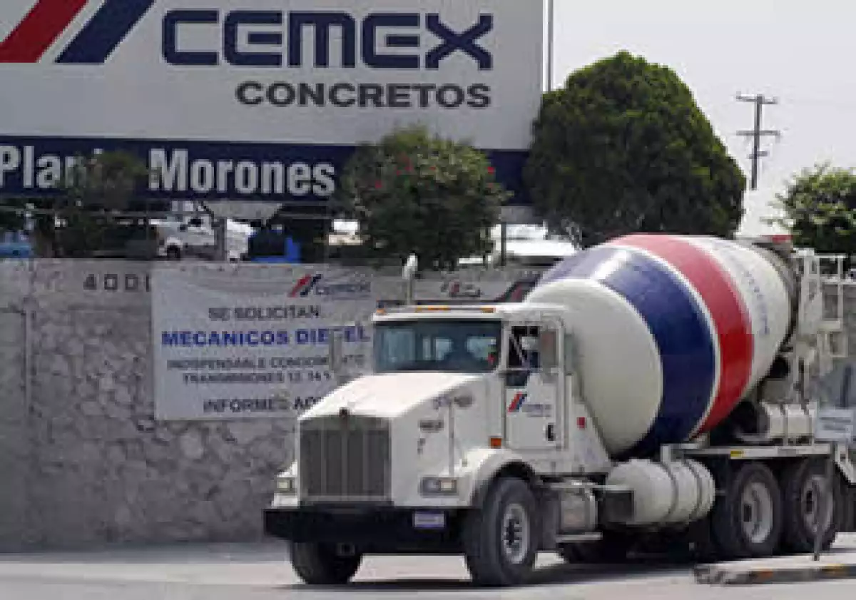 Los volúmenes de venta de Cemex en Estados Unidos han caído 55%. (Foto: AP)