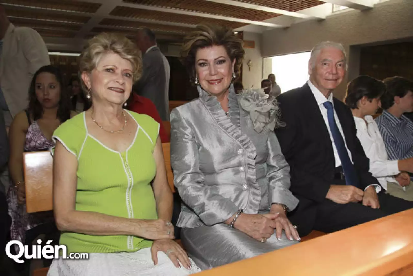 Rosy Cervantes, Elba Aguilar de Gallardo y Carlos Gallardo González