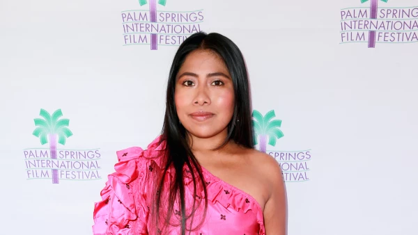 Yalitza Apario