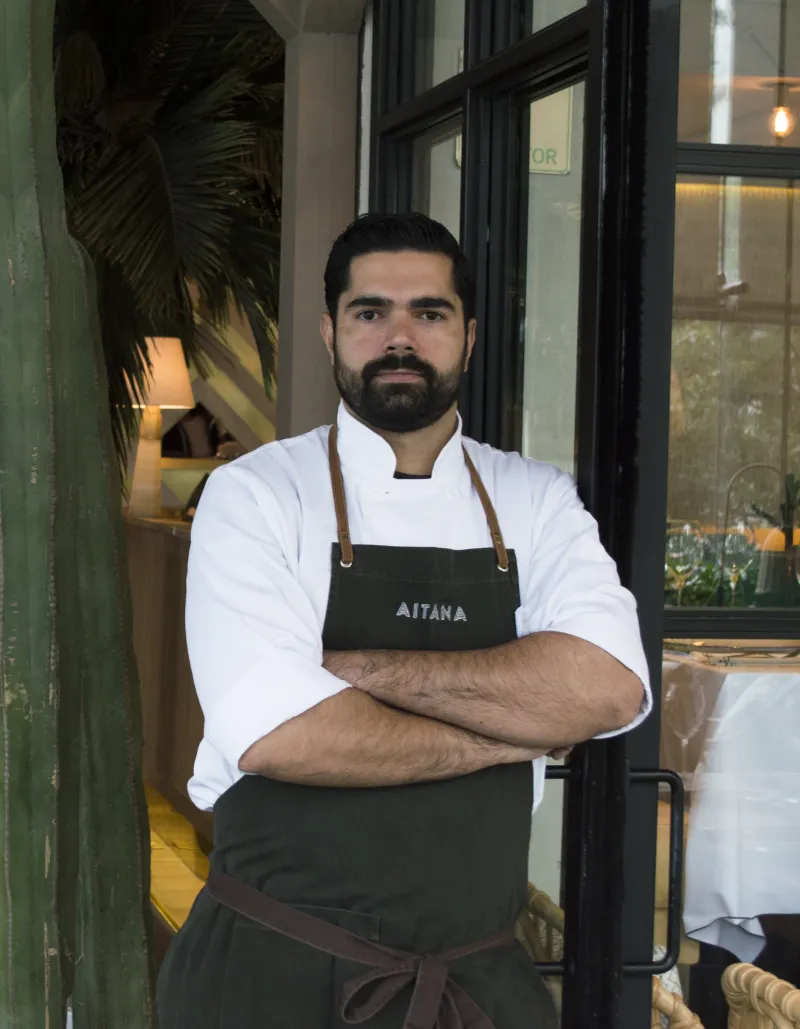 Chef Victor Morales.png