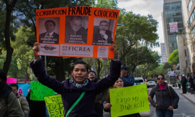 Los ahorradores se manifestaron por la devolución de su dinero. (Foto: Cuartoscuro)
