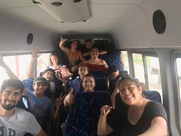 Equipo de voluntarios de Fundación Vamos a Dar.