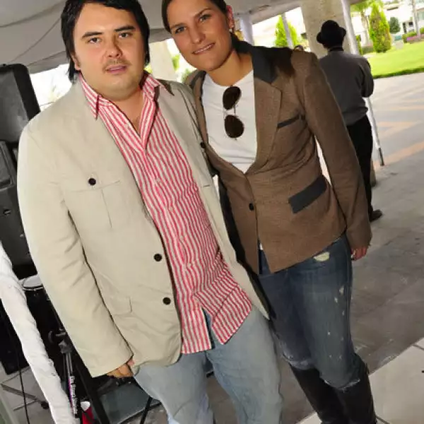 Hugo Blum,María Leaño.