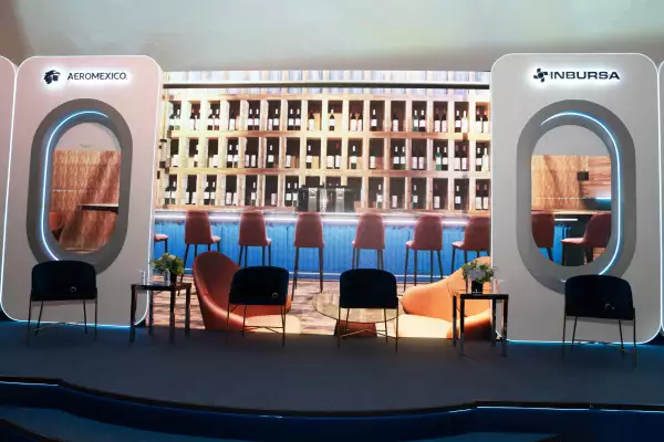 Inbursa Aeroméxico sala premier