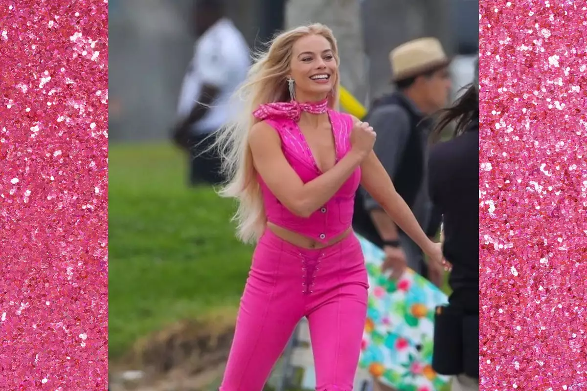 barbiecore-margot-robbie.png