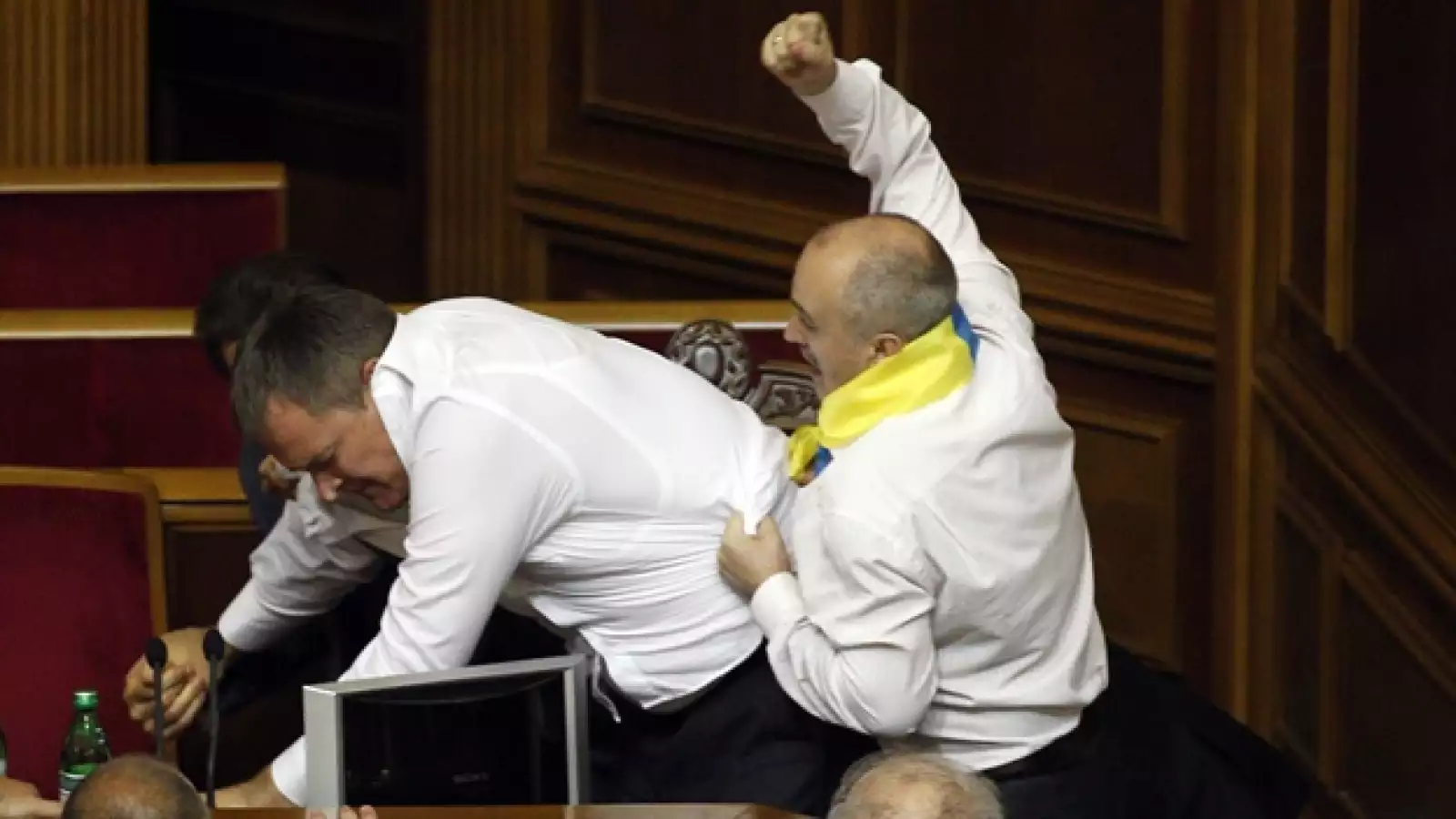 Ucrania Parlamento pelea 5