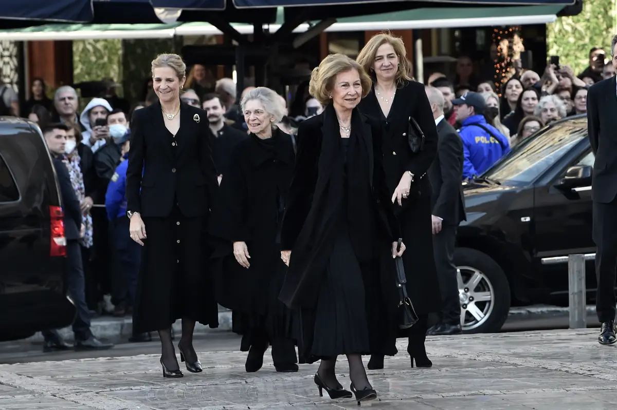 Infanta Elena, reina emérita Sofía e infanta Cristina
