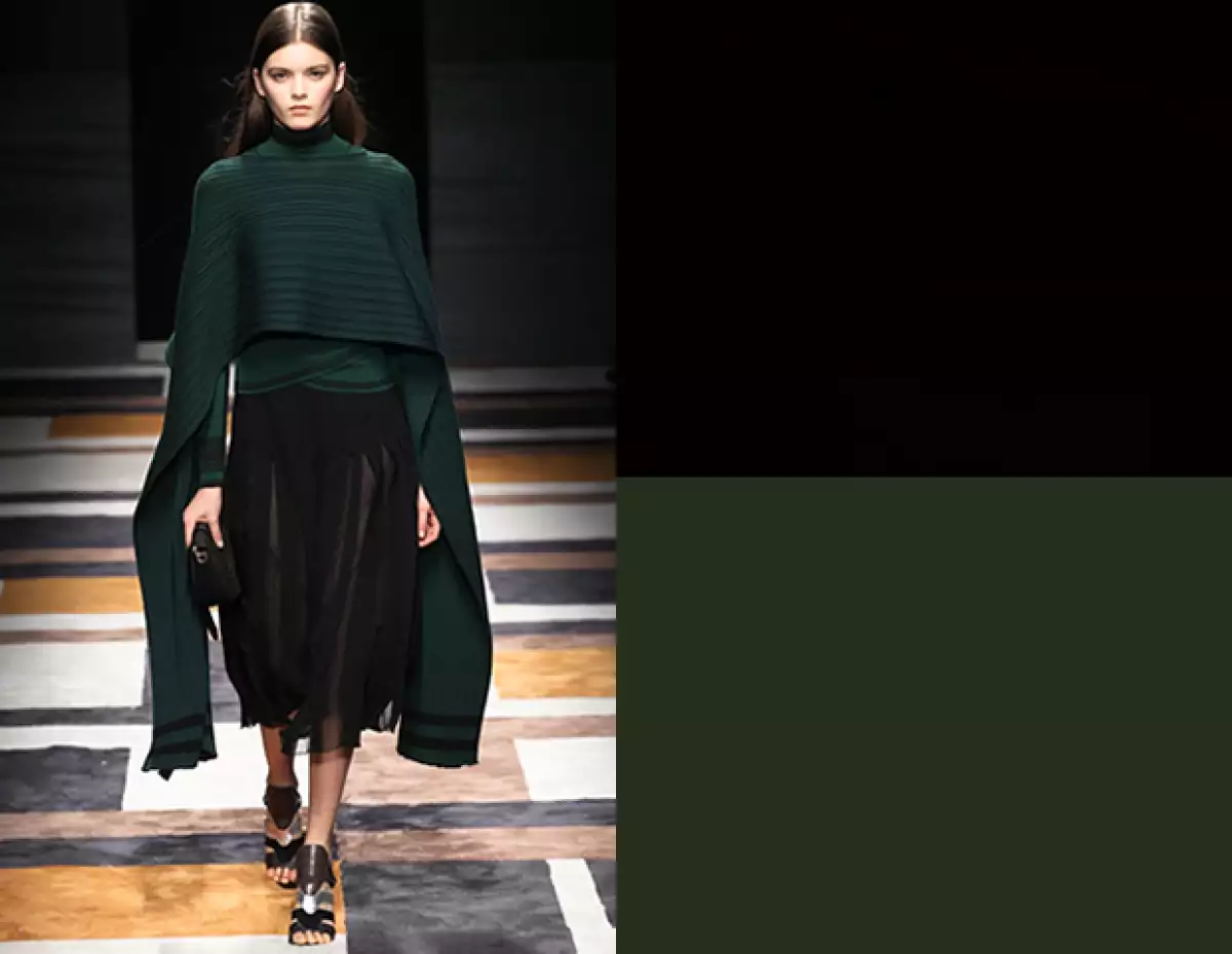 El verde puede ser difícil de combinar, pero haz como ferragamo y mézclalo con negro.