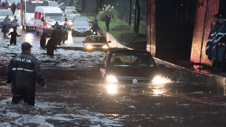 Profunda inundación