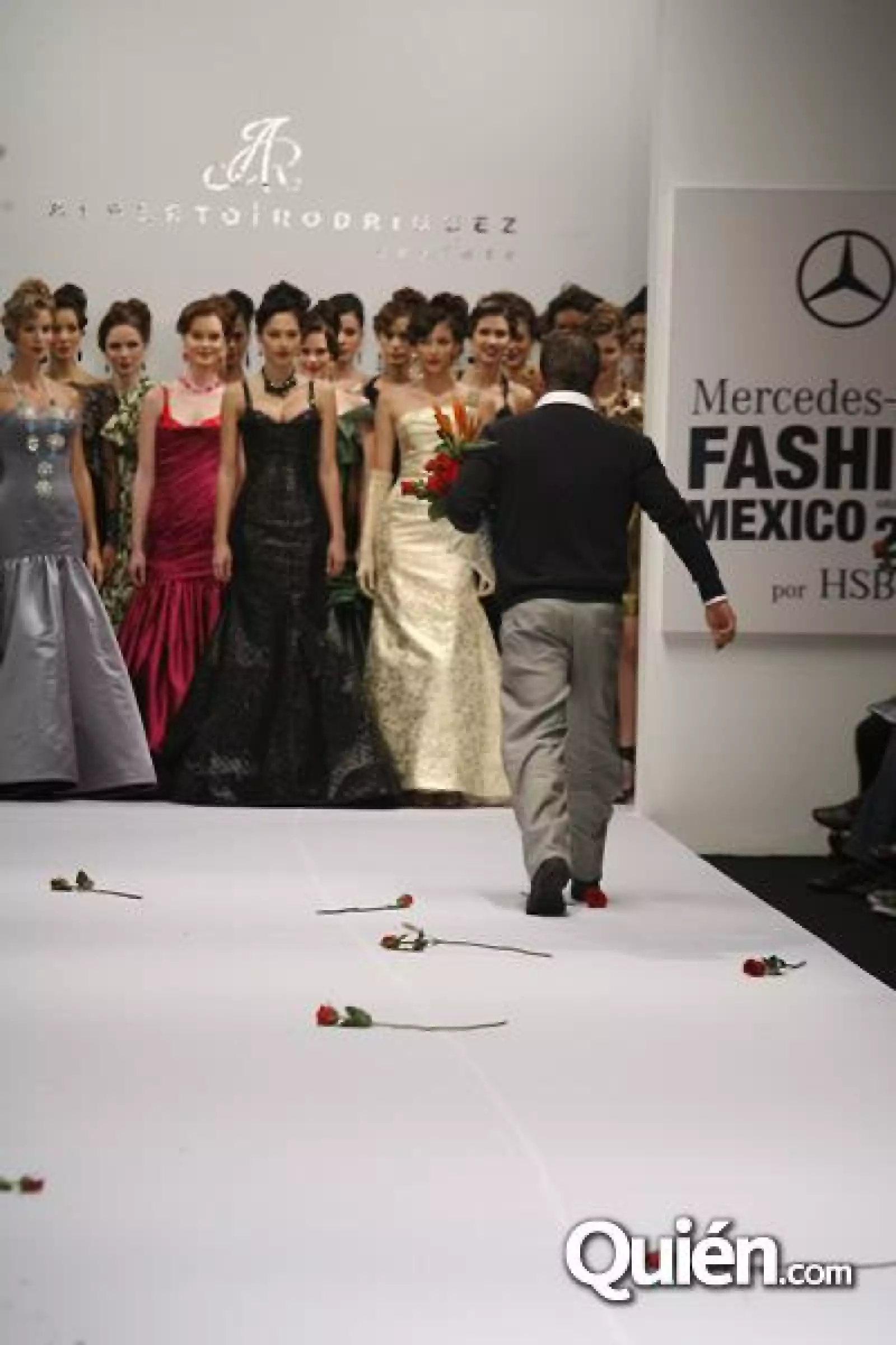 Desfile Alberto Rodríguez