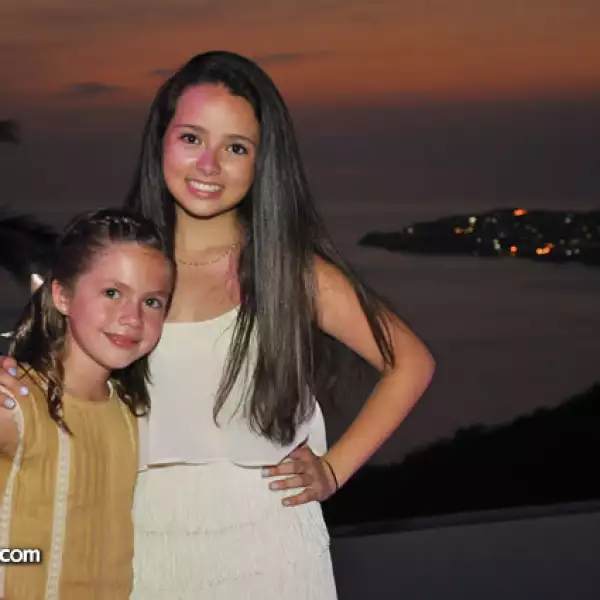 Ximena García,Natalia Reyes