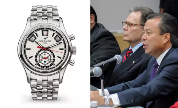El dirigente nacional del PRI lleva a sus actividades cotidianas sus lujosos relojes.