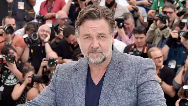 Russell Crowe.