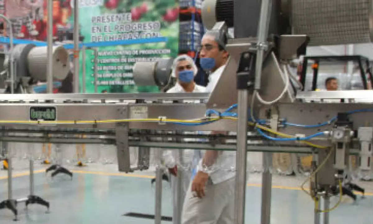 f�brica y trabajadores