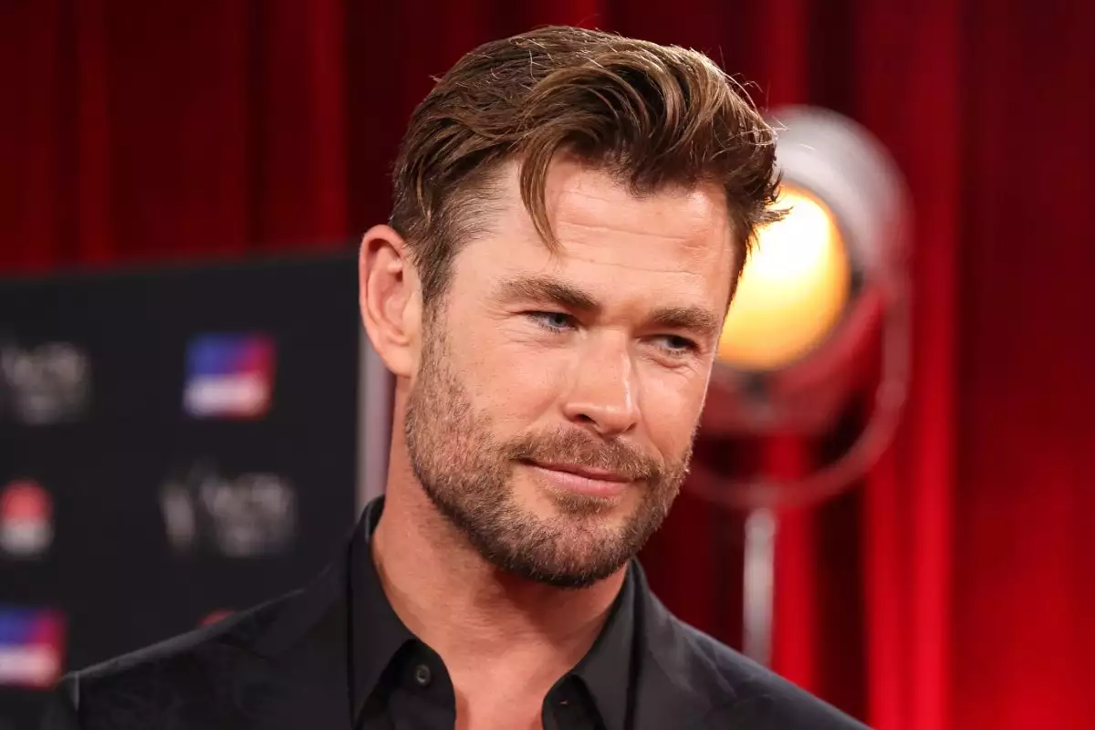 El actor Chris Hemsworth hace una pausa en su carrera al descubrir que  tiene riesgo elevado de desarrollar Alzheimer - BBC News Mundo