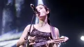 La intérprete de `Mediocre´ ofreció un concierto en el Teatro Metropolitan; el público escuchó todos sus éxitos y disfrutó de la presencia de artistas invitados.